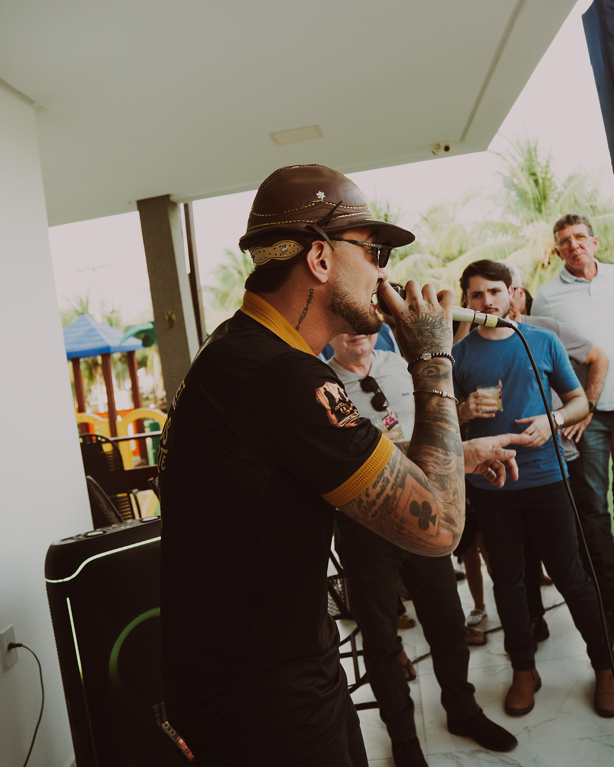 Mc Gui Vaqueiro em viagem do circuito